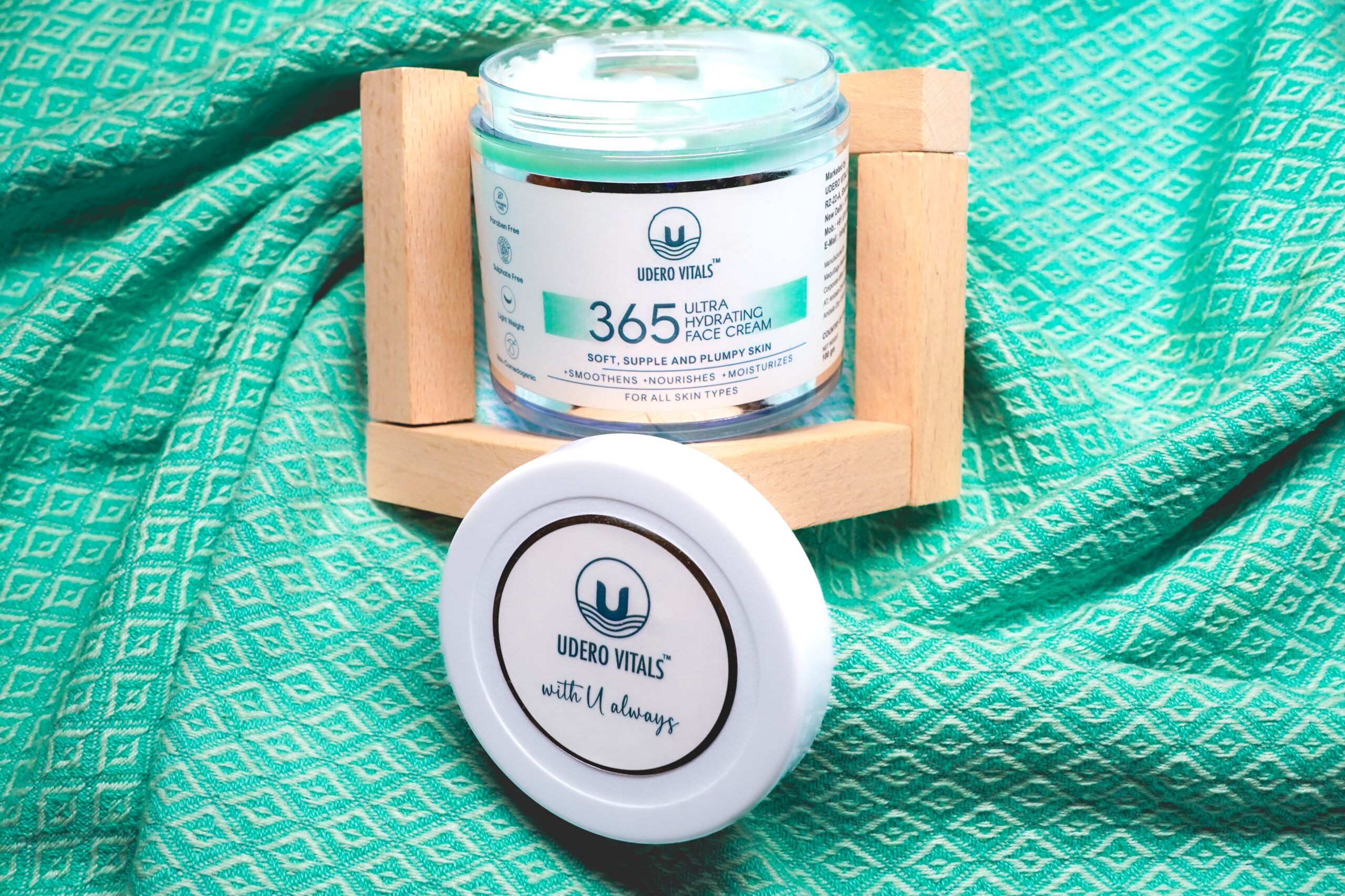 365 Ultra Hydrating Face Cream - Image 4
